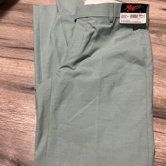 Egara Green Dress Pants, NWT and Stylish, 32X30 - Picture 1 of 7